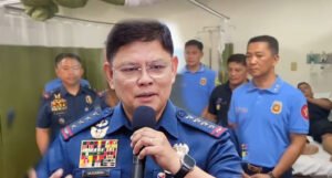 PNP connvoy, nagdulot ng kontrobersya sa EDSA